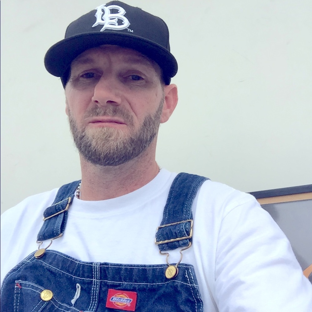 Meet your Posher, Posh